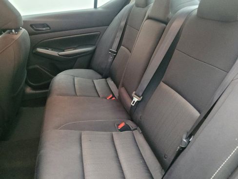 Used 2024 Nissan Altima 2.5 SV image 18