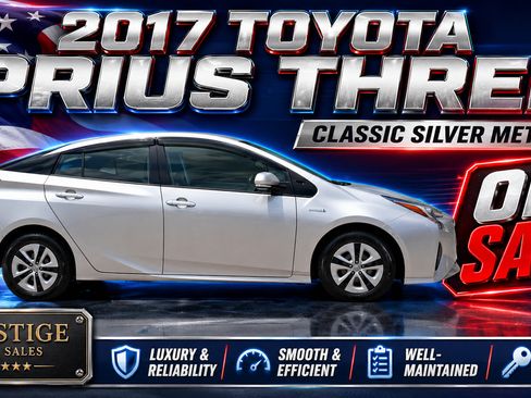 Used 2017 Toyota Prius Three w/ Advanced Technology Package FWD image 29