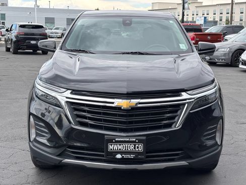 Used 2024 Chevrolet Equinox LT AWD/4WD image 2
