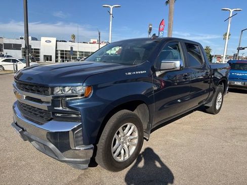 Used 2021 Chevrolet Silverado 1500 LT RWD image 3