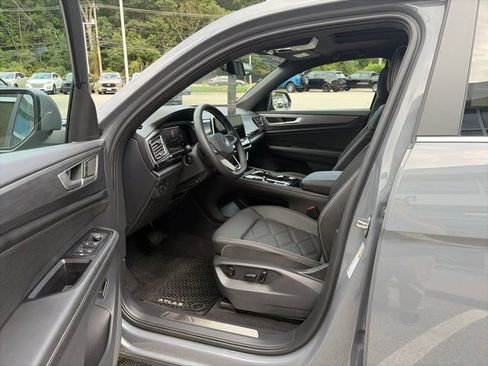 Certified 2026 Volkswagen Atlas Cross Sport SE AWD/4WD image 16