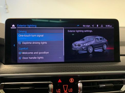 Used 2024 BMW X4 xDrive30i w/ Premium Package AWD/4WD image 38