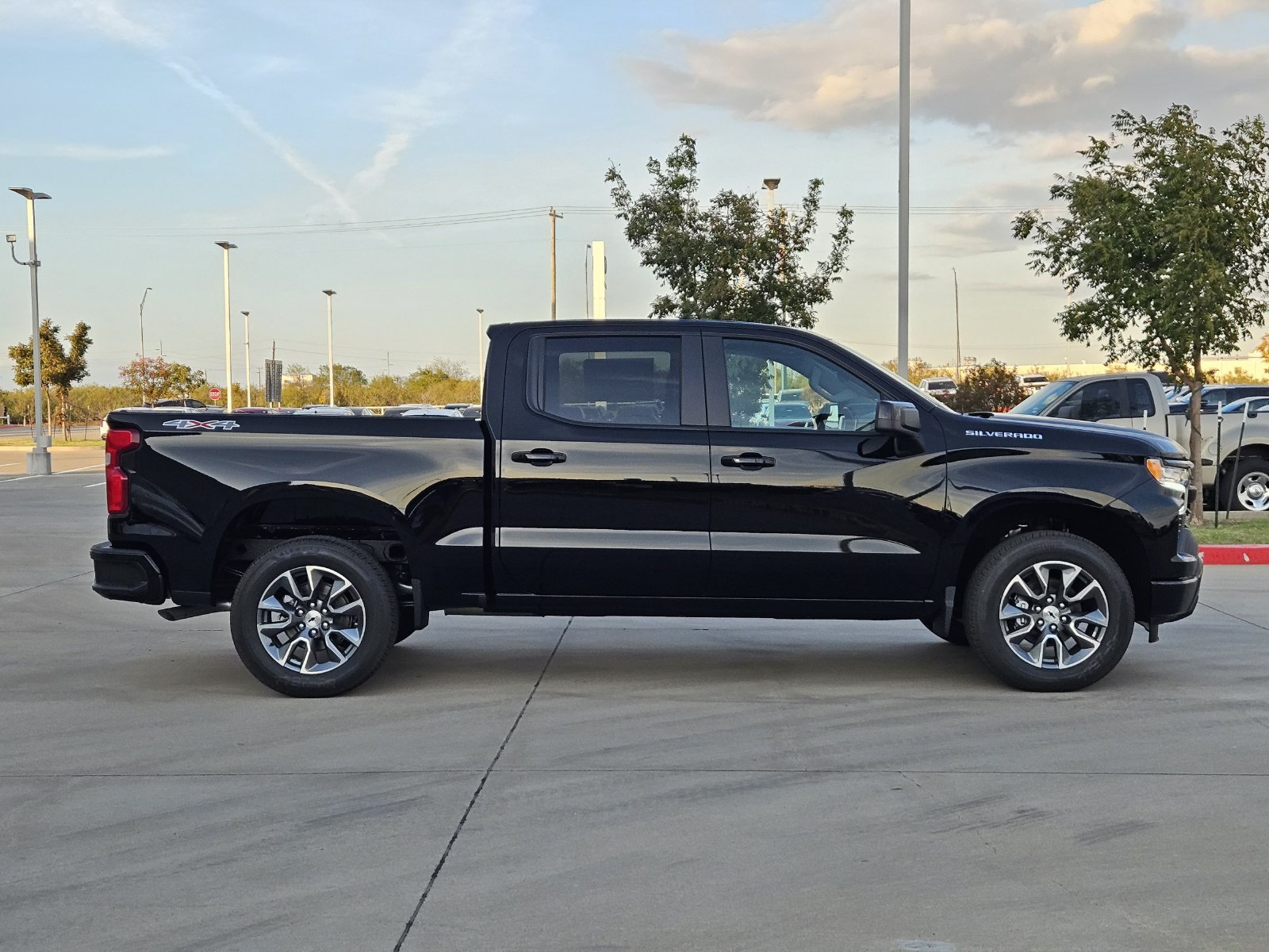 New 2026 Chevrolet Silverado 1500 RST AWD/4WD image 7