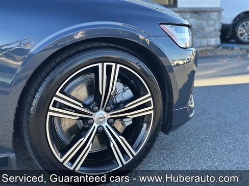 Used 2020 Volvo S60 T6 Inscription w/ Protection Package image 14