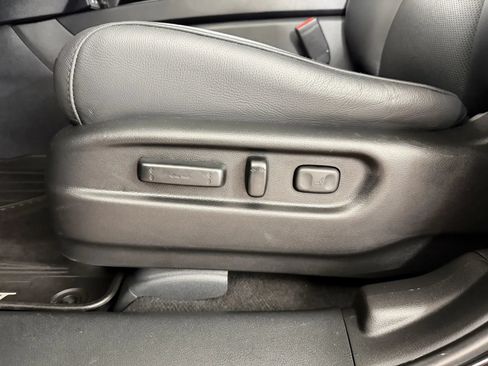 Used 2024 Honda Passport EX-L image 13