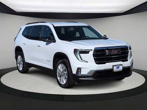 Used 2024 GMC Acadia Elevation image 2