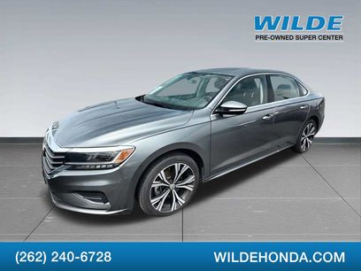 Used 2022 Volkswagen Passat 2.0T SE