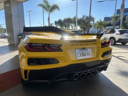 Used 2025 Chevrolet Corvette Z06 w/ Z07 Performance Package image 5