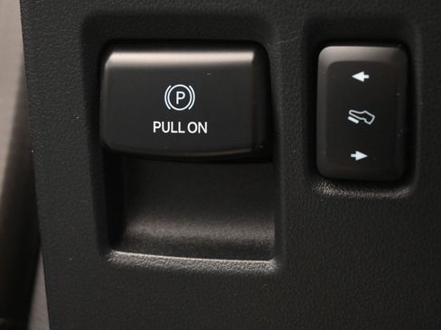 Used 2023 Ford Expedition Platinum RWD image 25