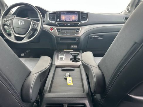 Used 2023 Honda Ridgeline RTL-E image 32
