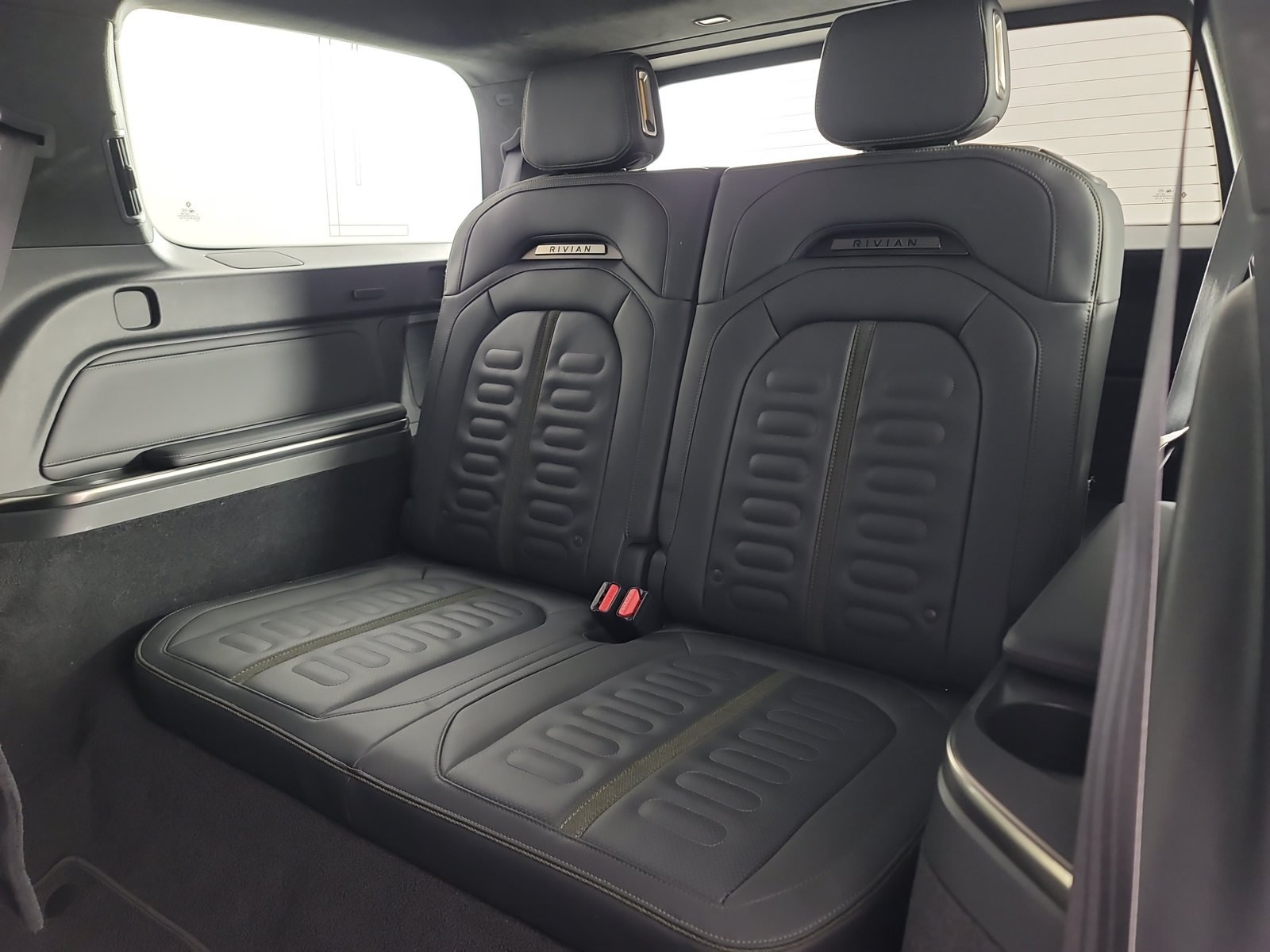 Used 2023 Rivian R1S Adventure Quad AWD/4WD image 22