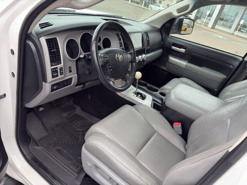 Used 2008 Toyota Tundra Limited image 12