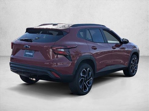 New 2026 Chevrolet Trax RS w/ Driver Confidence Package image 2