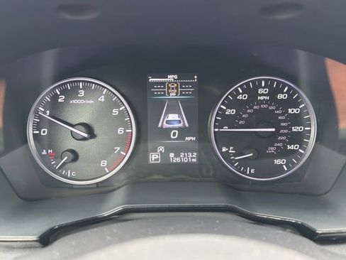 Used 2020 Subaru Outback Premium AWD/4WD image 11