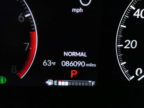 Used 2023 Honda CR-V EX image 20