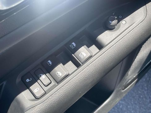 New 2026 Jeep Compass Latitude image 28