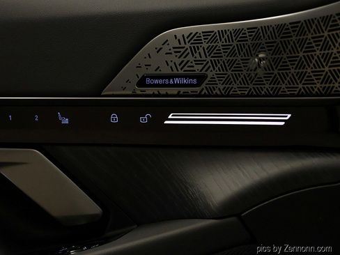 New 2026 BMW 530i xDrive w/ M Sport Package image 25