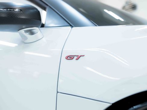 Used 2012 Audi R8 GT w/ Enhanced R8 GT Leather Pkg image 15