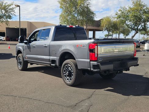 Used 2024 Ford F250 Platinum image 8