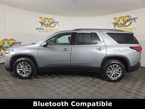 Used 2023 Chevrolet Traverse LT image 4