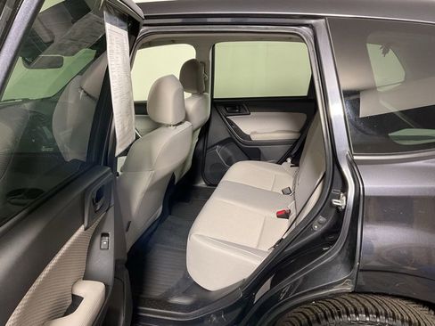 Used 2018 Subaru Forester 2.5i Premium image 31