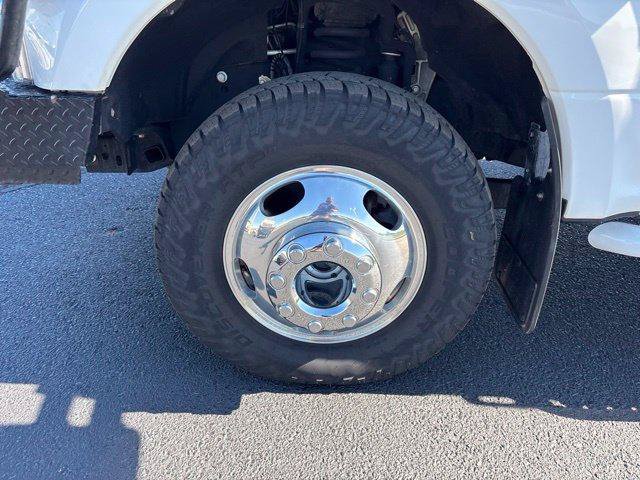 Used 2020 Ford F350 King Ranch w/ Chrome Package AWD/4WD image 10