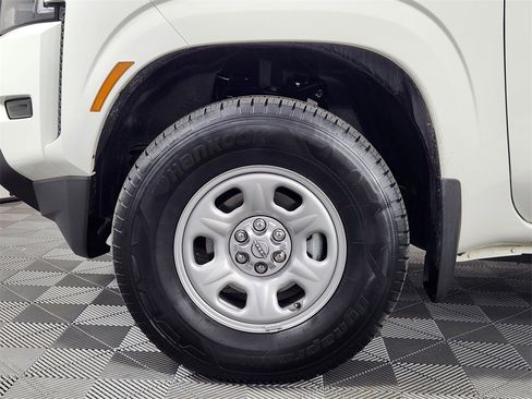 Certified 2024 Nissan Frontier S w/ Technology Package image 15