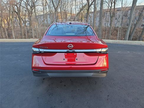 New 2026 Nissan Sentra SV w/ SV Convenience Package FWD image 8