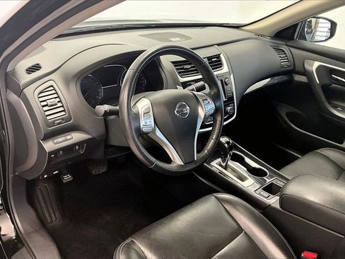 Used 2018 Nissan Altima 2.5 SL w/ 2.5 SL Technology Package image 13