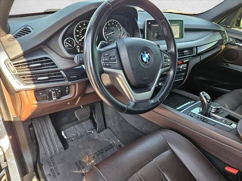 Used 2018 BMW X5 sDrive35i RWD image 10