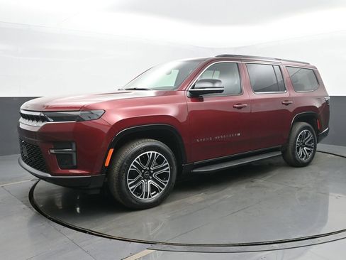 New 2026 Jeep Grand Wagoneer image 2