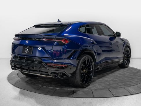 Used 2023 Lamborghini Urus S AWD/4WD image 9