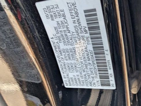 Used 2023 Honda CR-V EX-L image 5