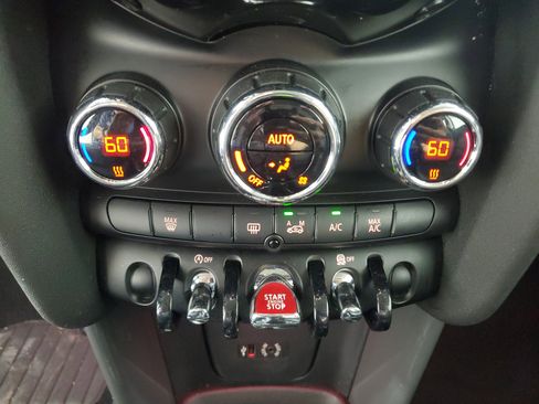 Used 2015 MINI Cooper 2-Door Hardtop image 17