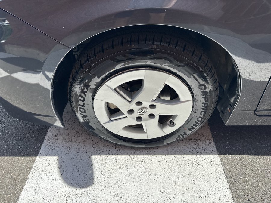 Used 2011 Toyota Prius Two FWD image 12