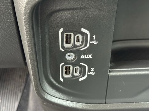 Used 2024 RAM 2500 Laramie image 23