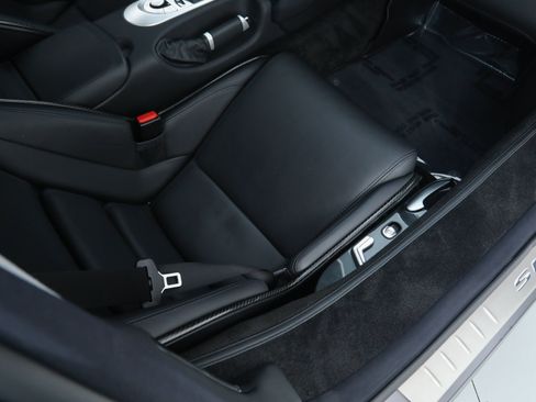 Used 2006 Mercedes-Benz SLR image 20