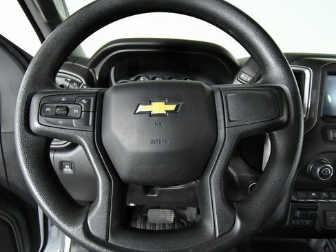 Used 2025 Chevrolet Silverado 1500 W/T w/ WT Value Package image 2