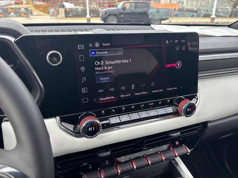 New 2026 GMC Canyon AT4X AWD/4WD image 17