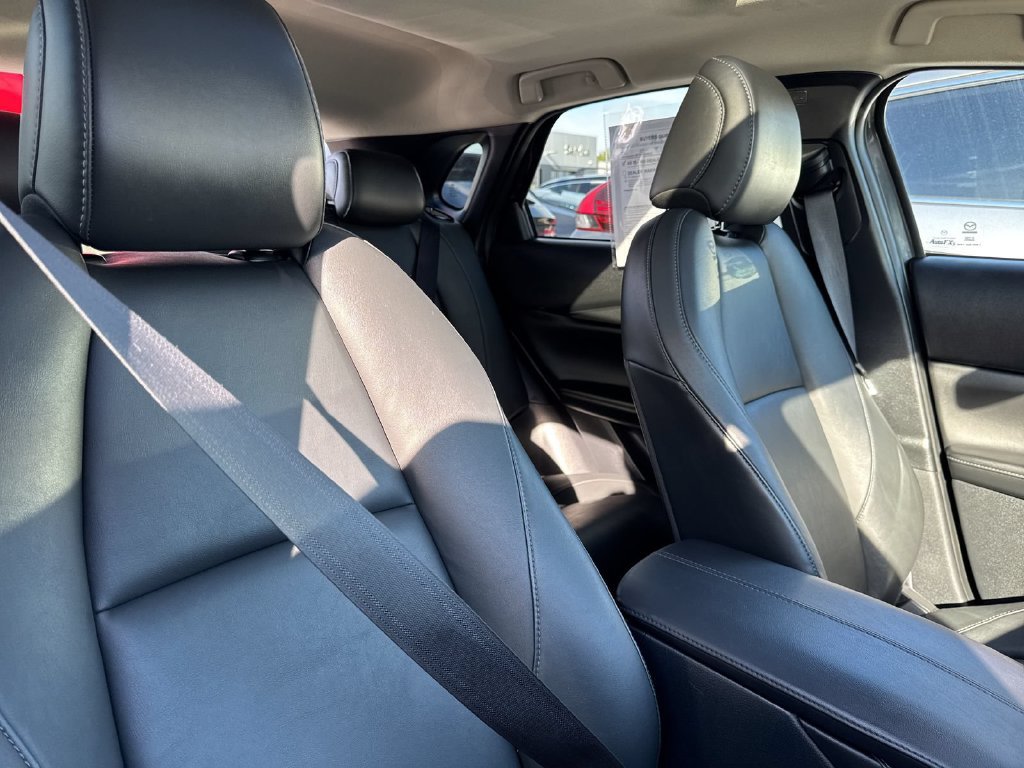 Used 2025 MAZDA CX-30 AWD 2.5 S w/ Preferred Package image 21