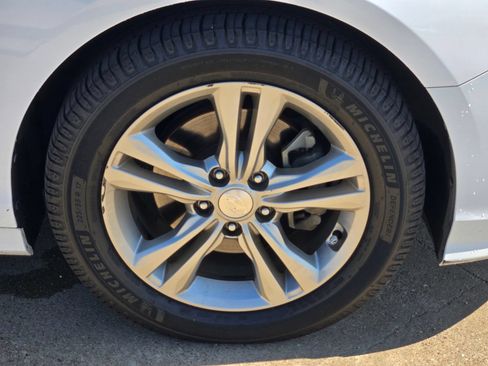 Used 2019 Hyundai Sonata SEL FWD image 9