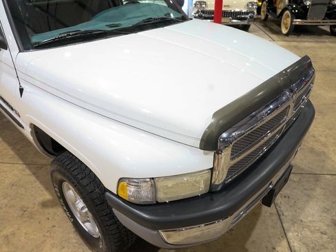 Used 1999 Dodge Ram 1500 Truck 4x4 Quad Cab image 18