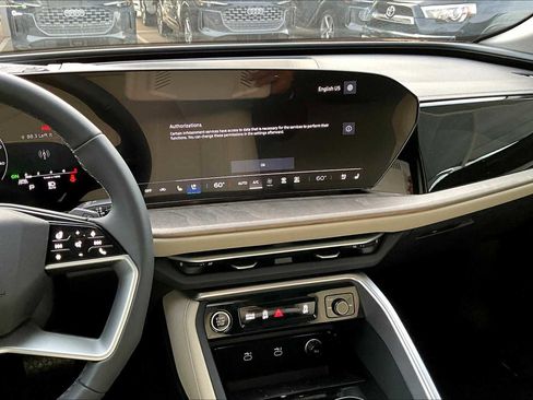 New 2025 Audi Q5 Premium Plus w/ Premium Plus image 6