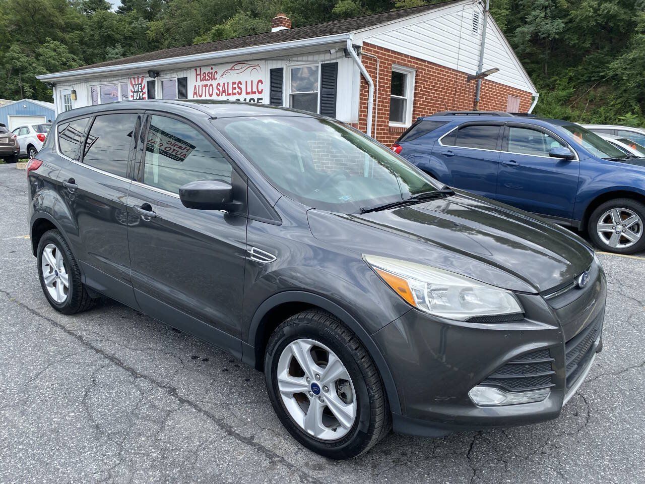 Used 2016 Ford Escape SE AWD/4WD image 3