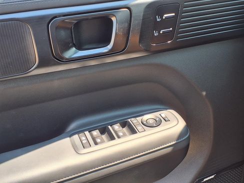 Used 2024 Hyundai Santa Fe Calligraphy AWD/4WD image 18