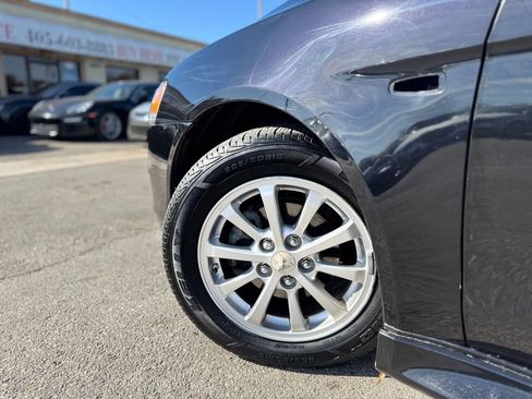 Used 2011 Mitsubishi Lancer ES image 10