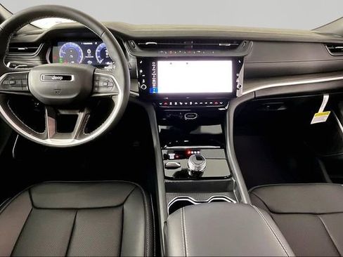 New 2026 Jeep Grand Cherokee L Limited AWD/4WD image 6