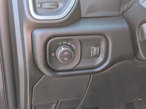 Certified 2026 RAM 2500 Big Horn AWD/4WD image 14