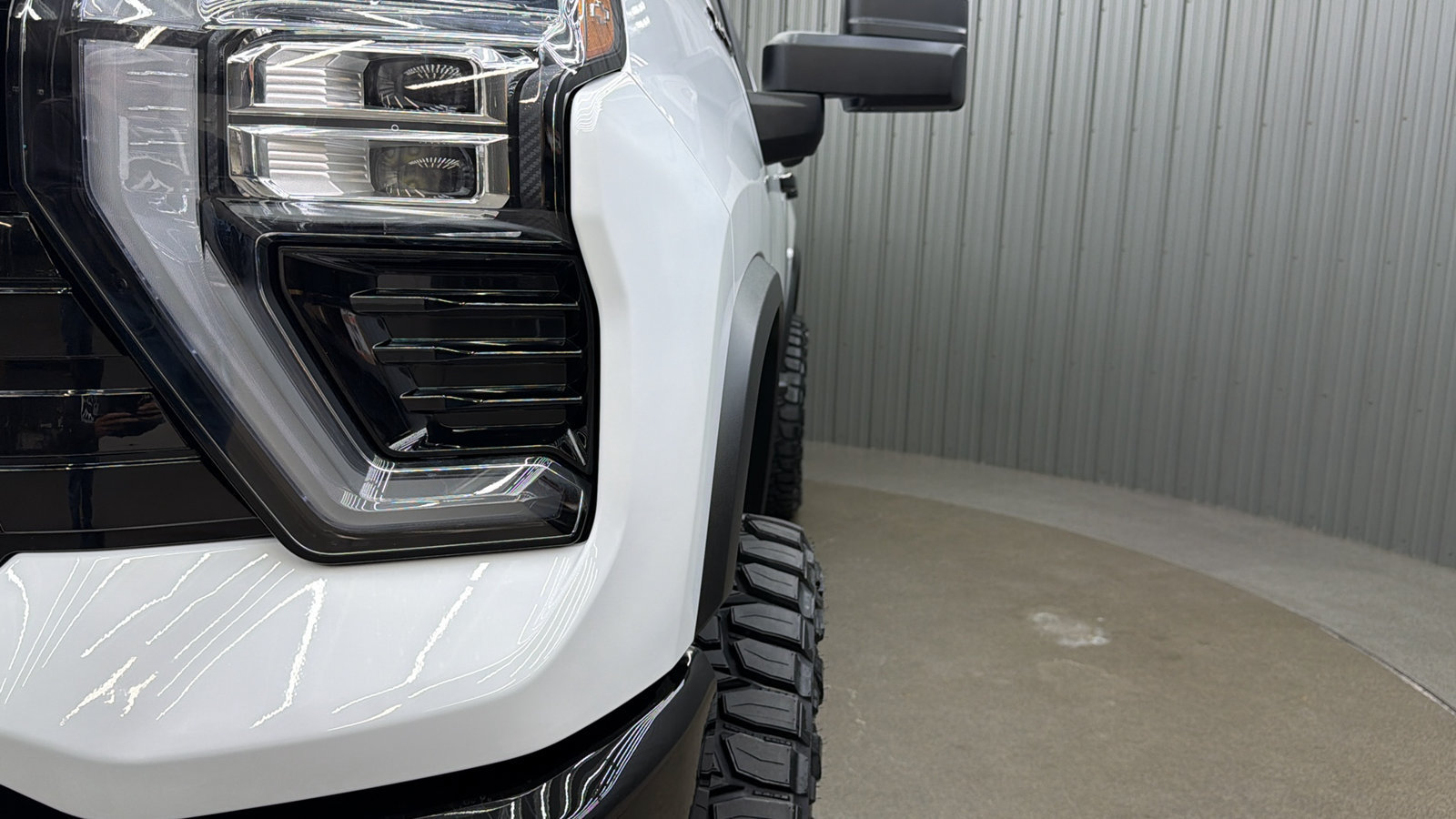 Used 2026 Chevrolet Silverado 2500 ZR2 w/ LPO, Dark Essentials Package AWD/4WD image 13