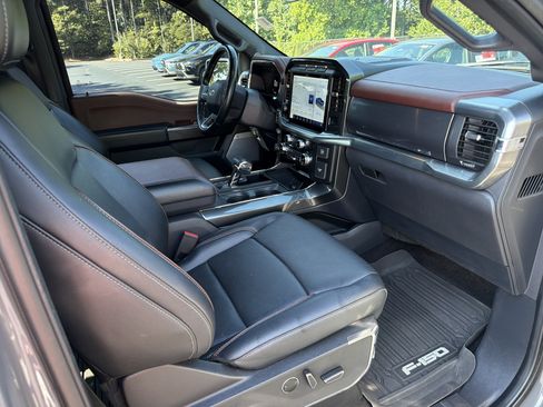 Used 2021 Ford F150 Lariat w/ Equipment Group 502A High AWD/4WD image 14